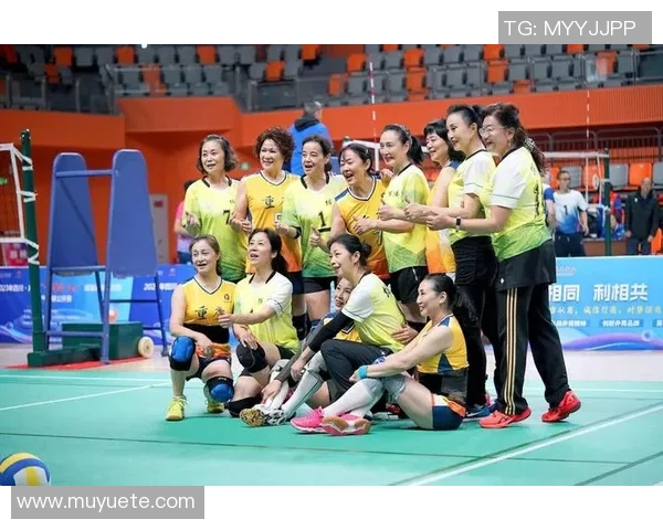 重庆排球队配合策略分析与提升路径探讨